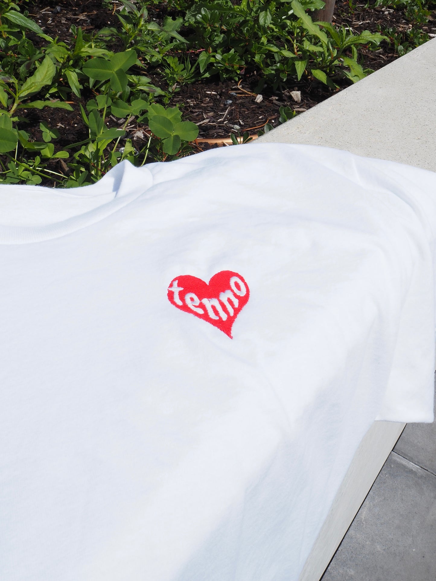 HEART TEE white