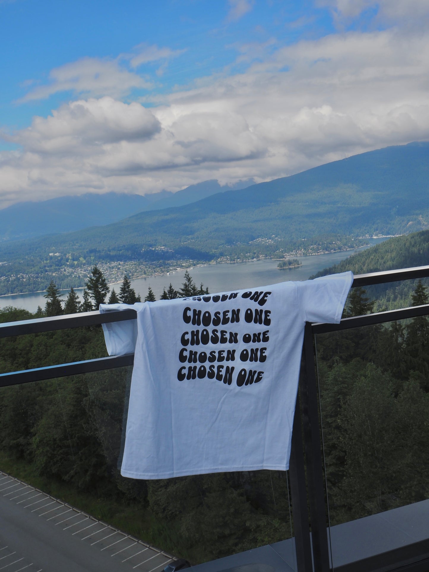 CHOSEN ONE TEE white/black